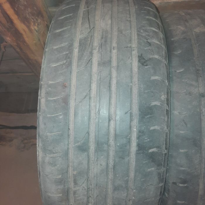 Продам летние покрышки R16