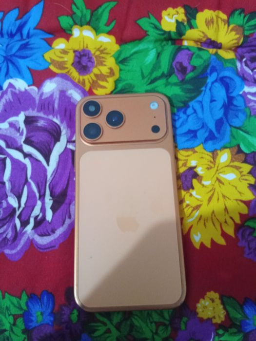 iPhone 17 Дубай.