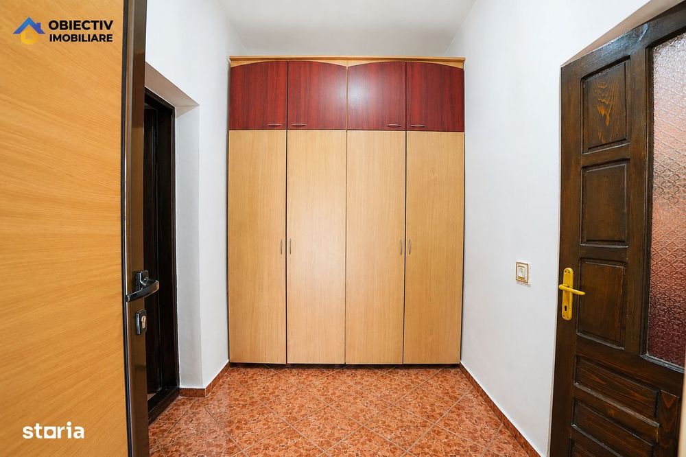 Casǎ Cu Teren 280 Mp Roznov - Chintinici