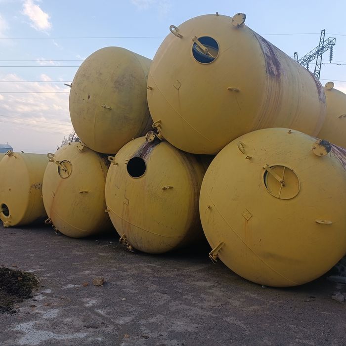 Ёмкостьлар бор хар хил цистерналар