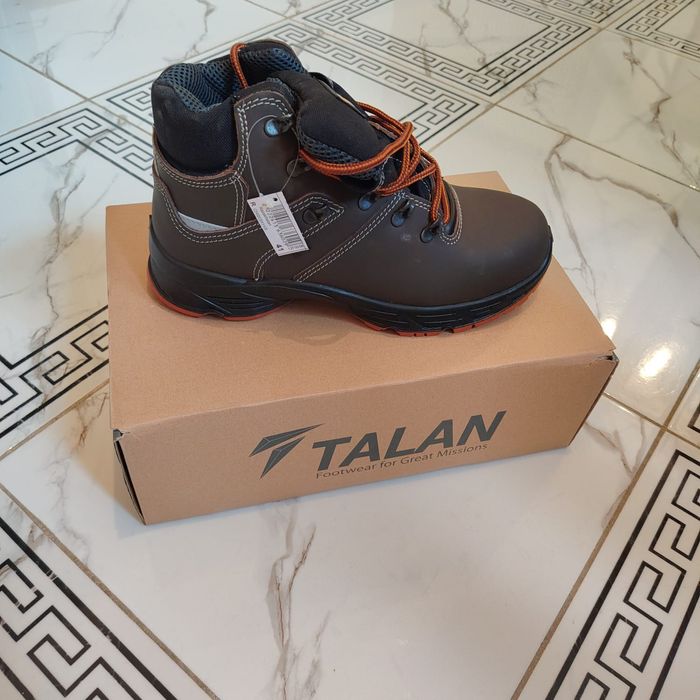 Спец обувь,новая