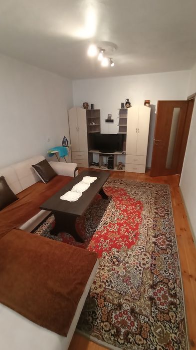 Дава се под наем Тристаен апартамент в Сандански - 80 кв.м за 204 € - Снимка #4