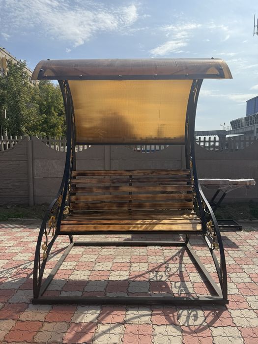 Качели новая кованная