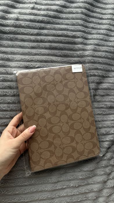 Чехол на Ipad 10.5/ 10.2 или модель 4567