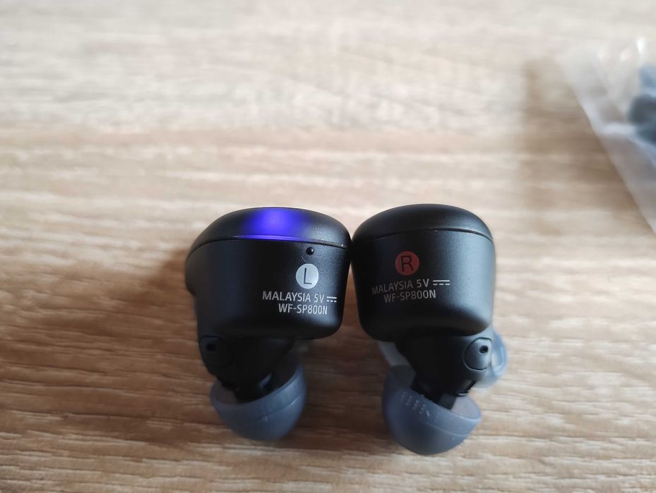 Слушалки Sony WF-SP800N