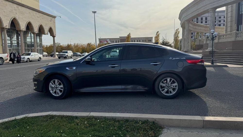Kia Optima 2017 транзит продам или обмен