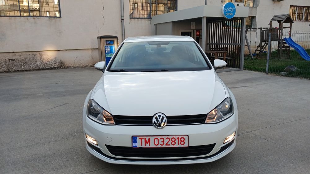 VOLKSWAGEN Golf 2013 — imagine 5