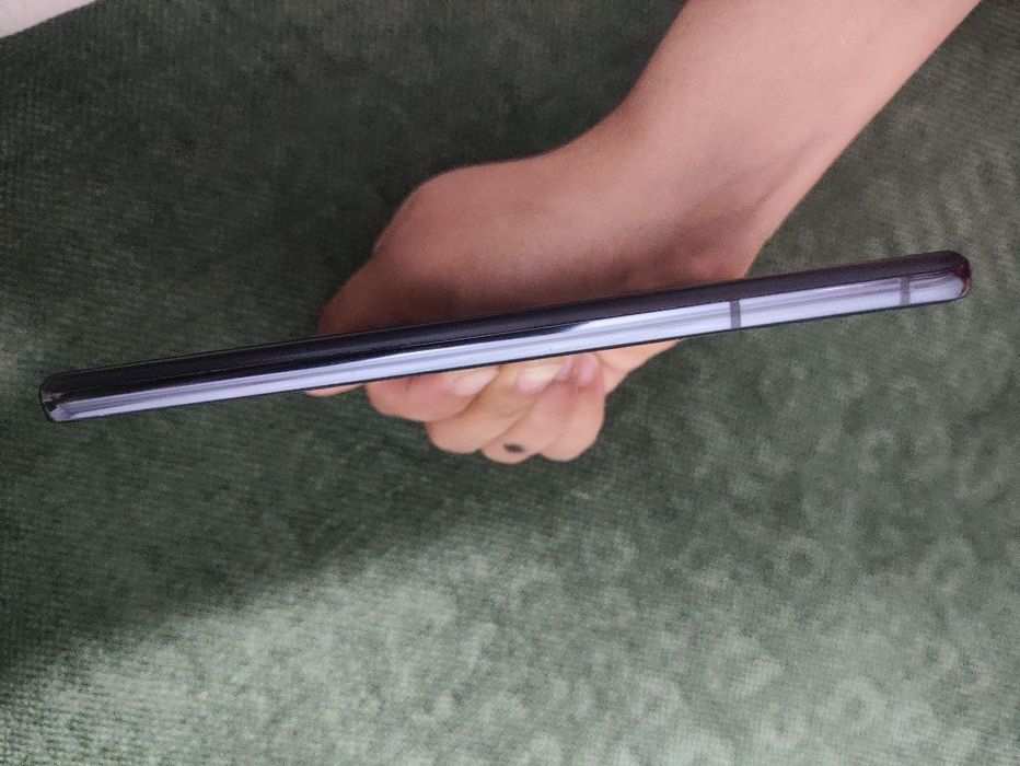 Samsung Galaxy S21 5G srochna sotiladi