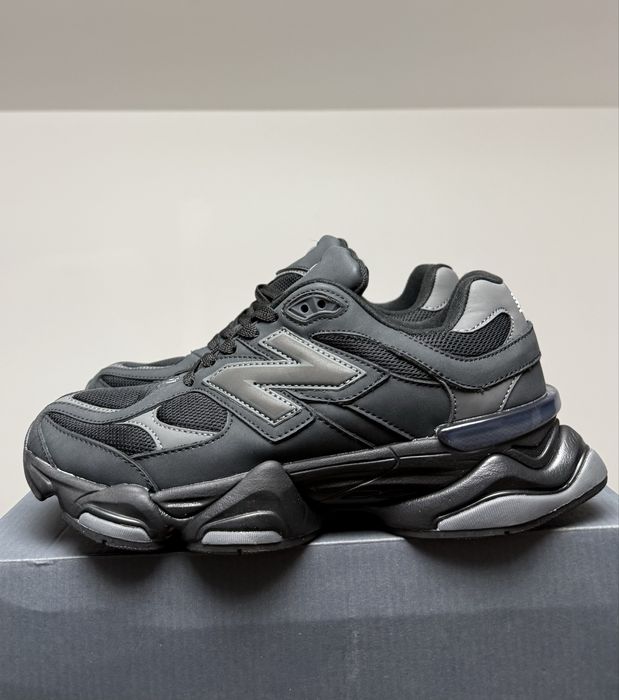 New Balance 9060 Black