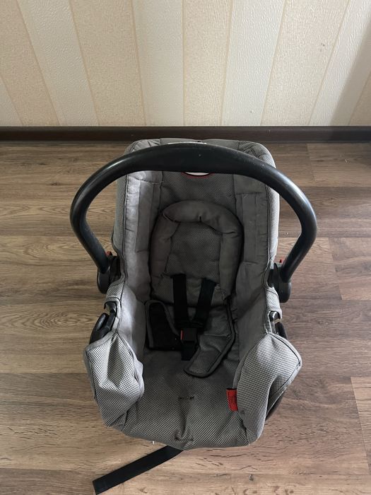 Продам детское кресло