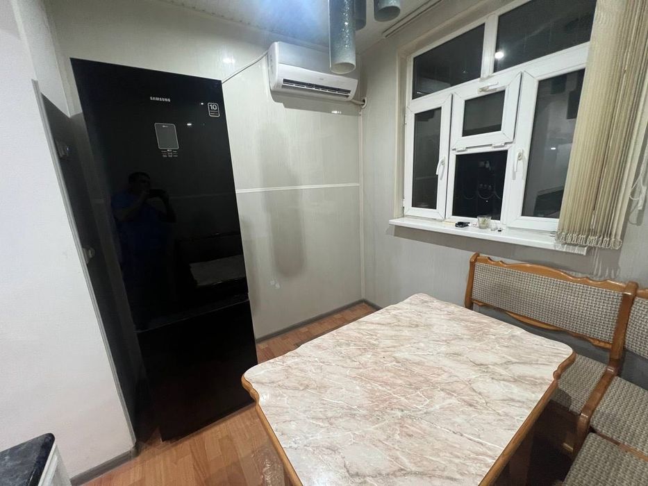 Сдается 3х комнатная квартира
С обстановкой 
В горде Алмалыке