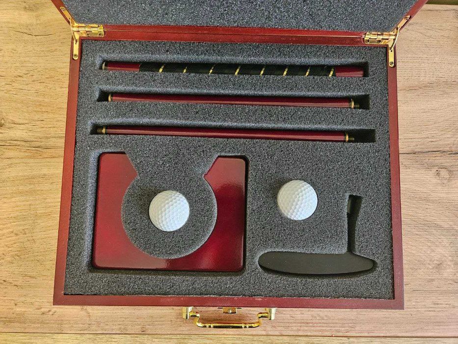 Набор для игры в гольф в деревянном кейсе
