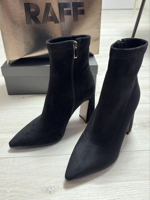 Продам новые ботильоны