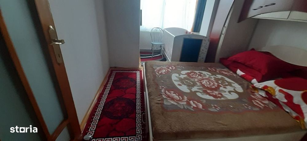Republicii, zona buna, 2 camere, etaj 3