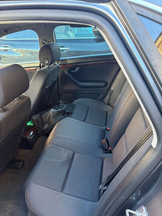 Vand Audi A4 B6 2004