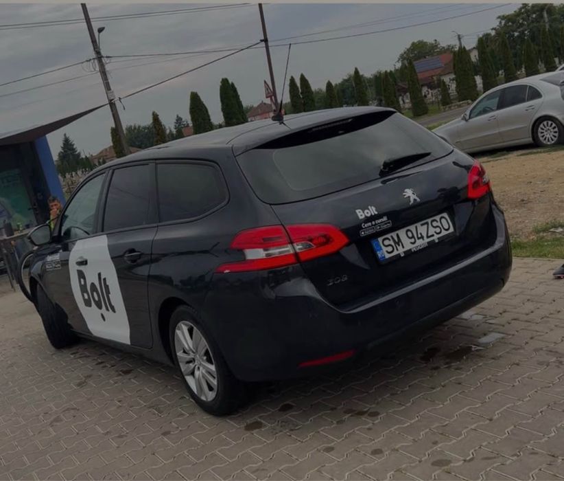 Vând Peugeot 308 an fabricație 11.2017