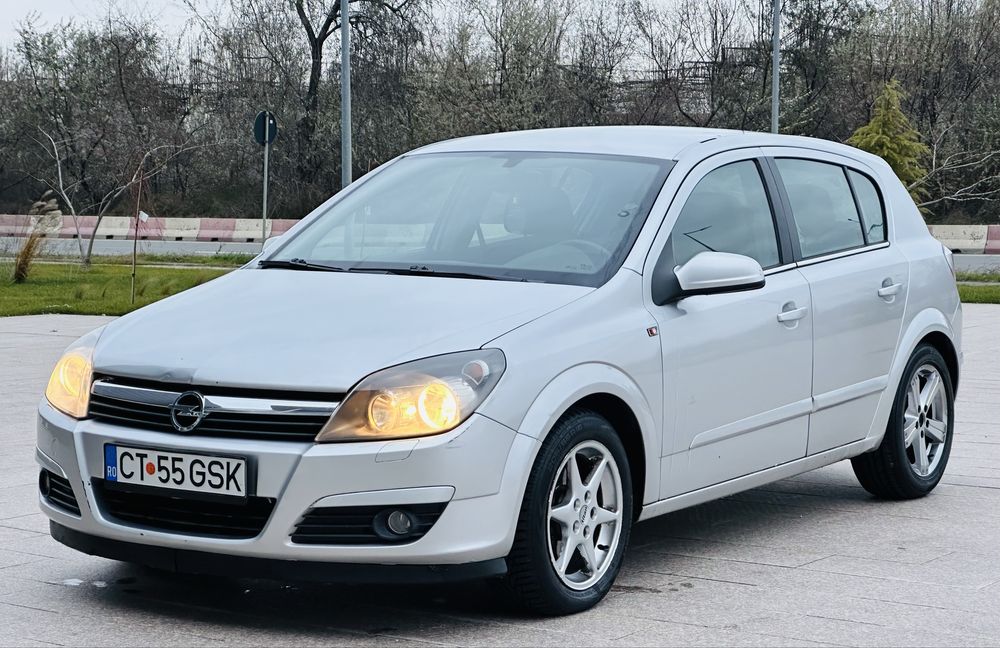 Vănd opel astra h