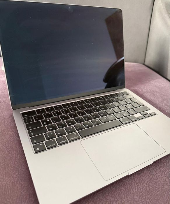 Macbook Air 13 M2