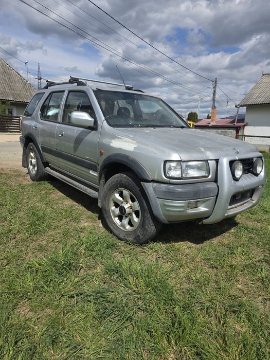 Opel frontera 2.2 dti fara acte funcțional pentru piese sau off road. Nu fac variante pret 1450 euro
0756 sase doi unu 516
