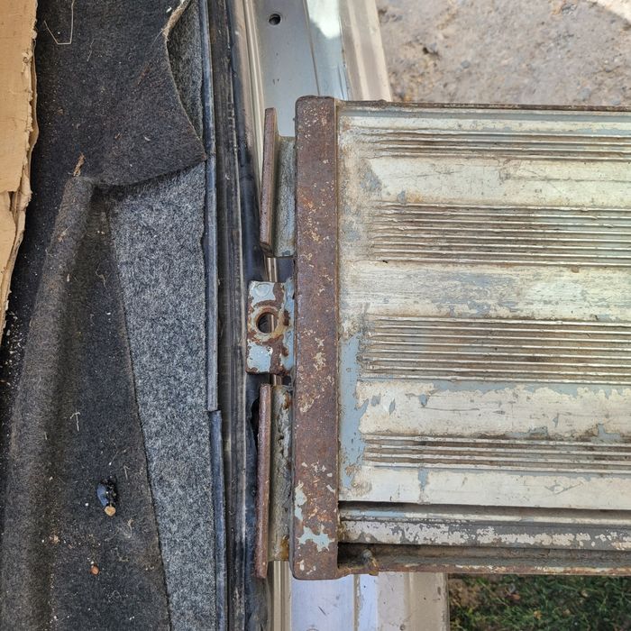 Помощни пътеки   .