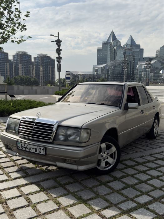 Mercedes E260 с AMG1 обвесом