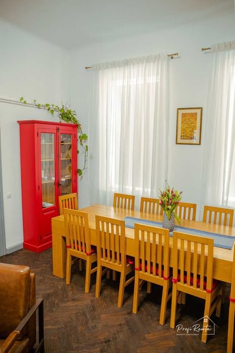 Masa dining 12p stejar masiv si scaune aferente