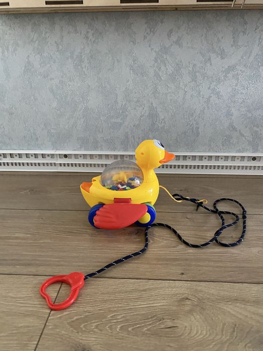 Игрушки , каталки, пирамида