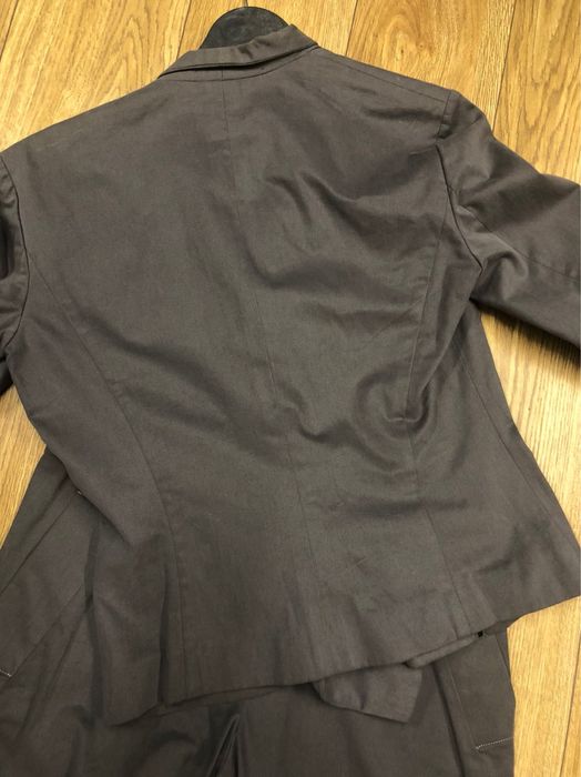 Дамски костюм нов