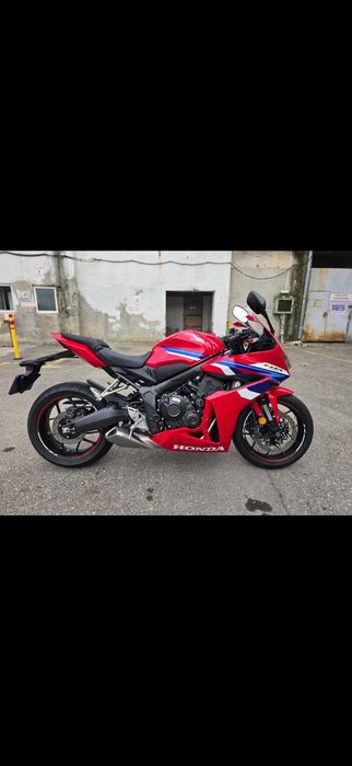 Honda CBR650R - 2024