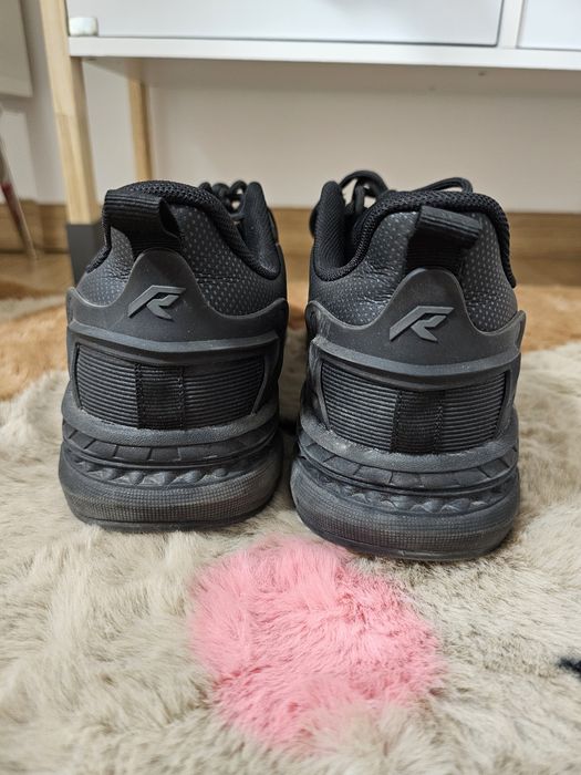 Маратонки runners