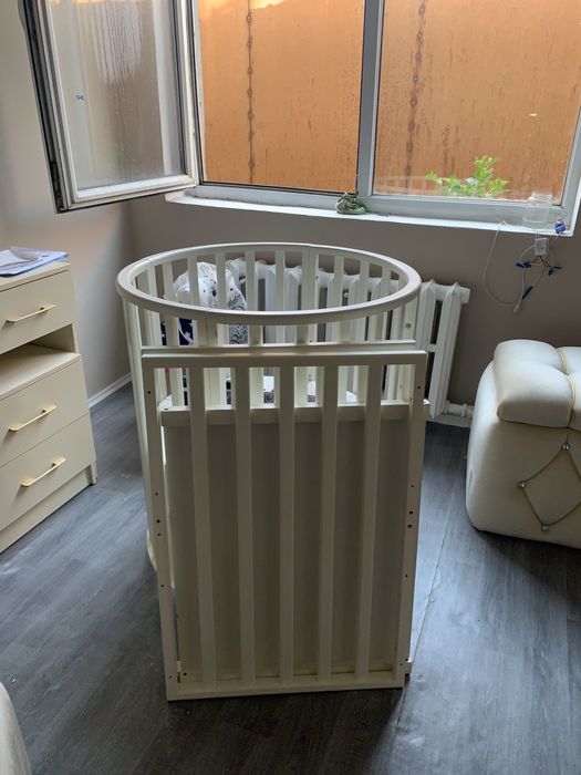 Мебель спальный гарнитур,манеж