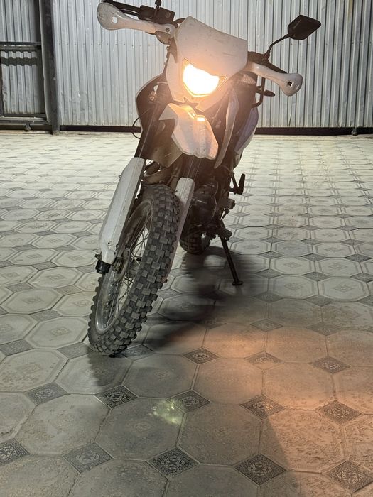 Продам Эндуро рэйсер 250 куб