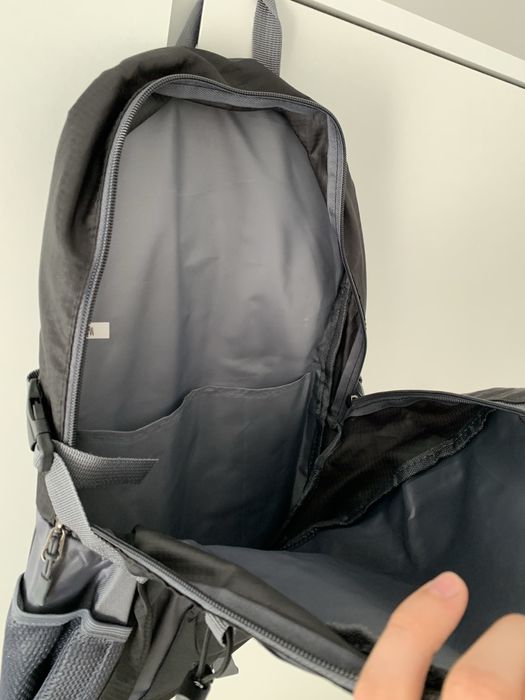 Раница за туризъм и спорт