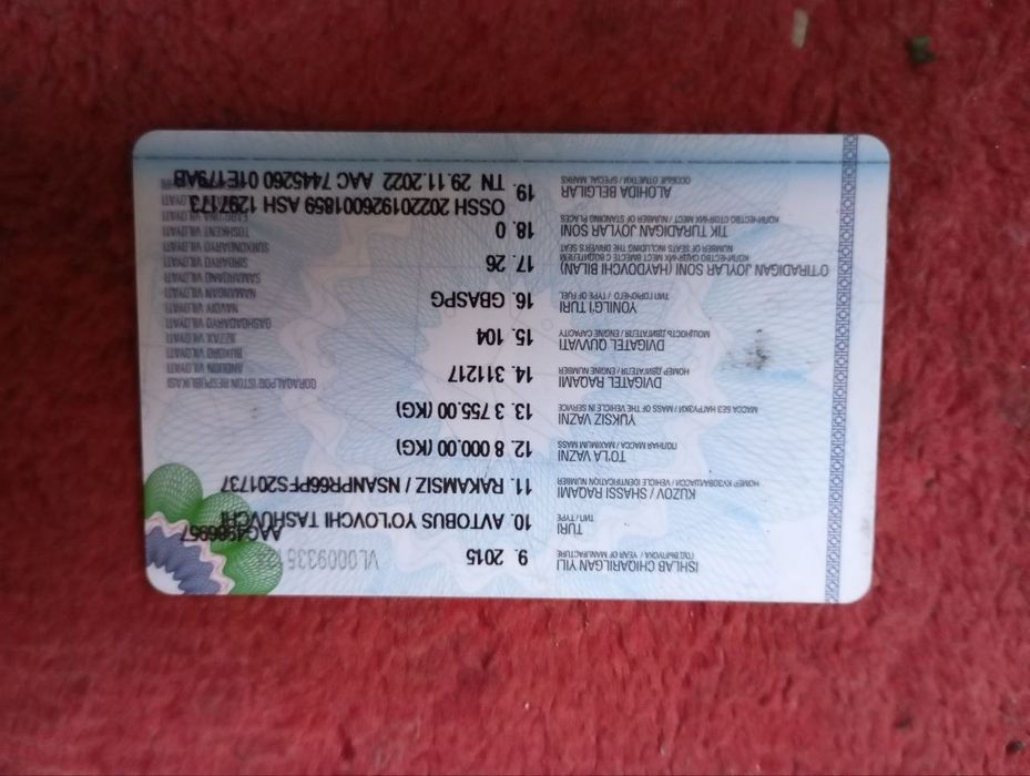 ISUZU NP 26 o'rindiqli