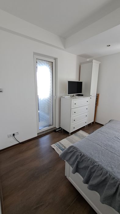 Apartament de închiriat