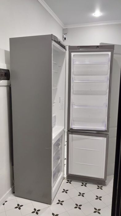 Холодильник INDESIT б/у