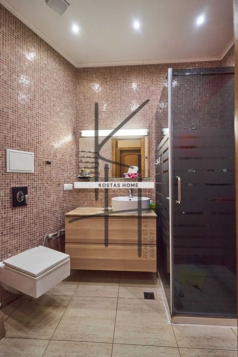 Продава се Тристаен апартамент в Варна, Бриз - 133 кв.м за 2211 €/кв.м - Снимка #6