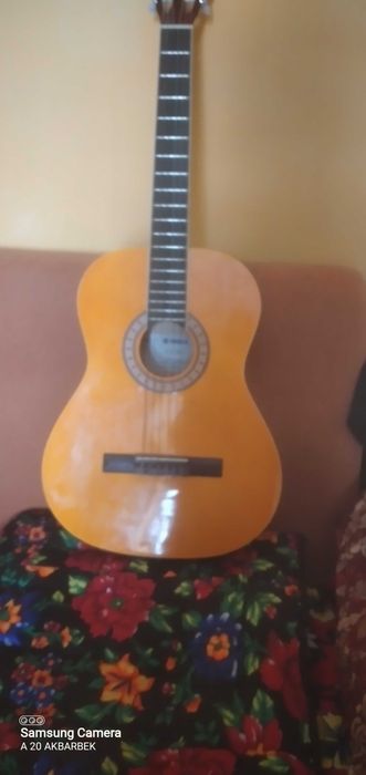 Gitara klastik och sabsizang