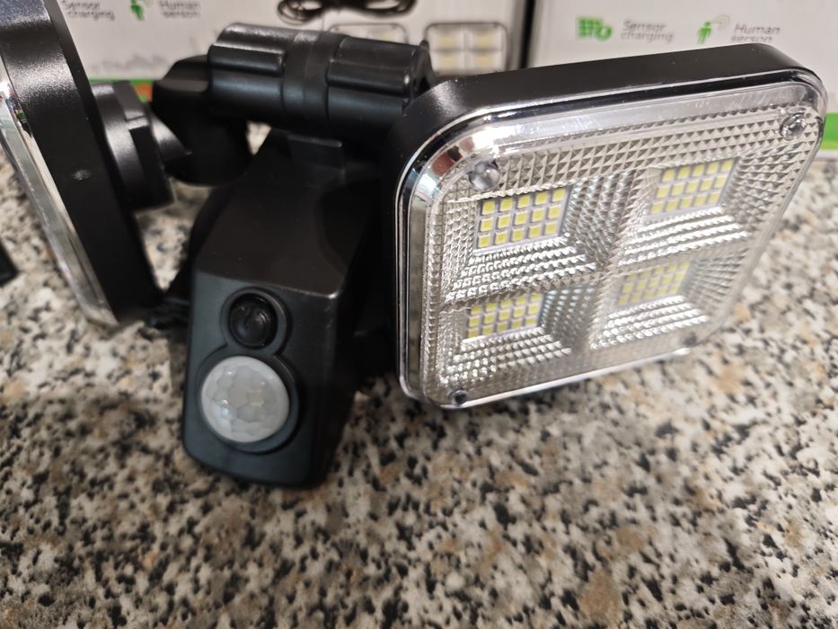 Соларни лампи с отдалечен слънчев панел.