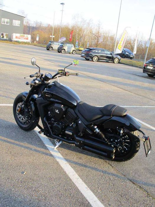 Motocicleta Benda Dark Flag 500 V4 la MYMOTO CLUJ