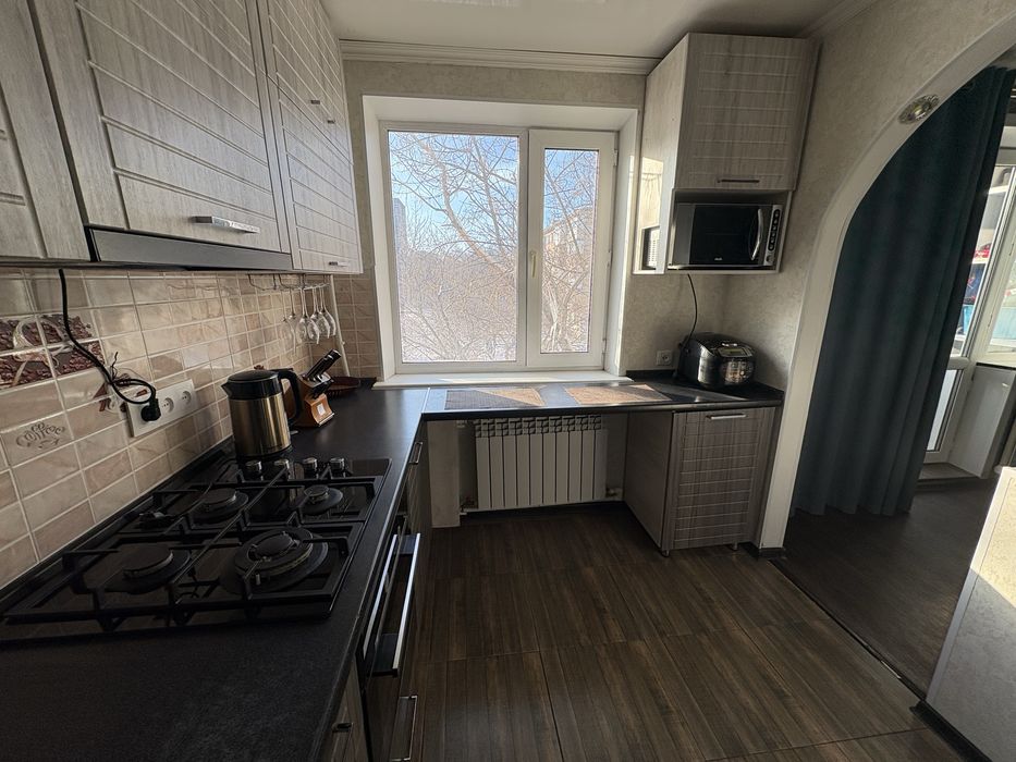 Продам 2х комн.кв 7мкр 34дом