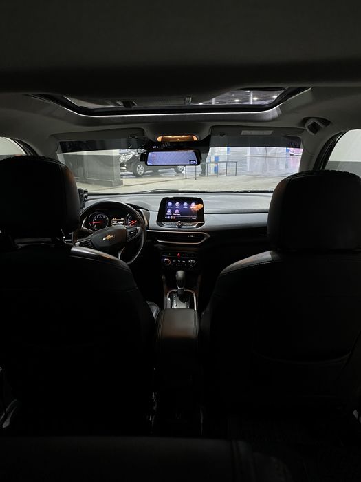 Tracker 2 Premier 2023 propanda