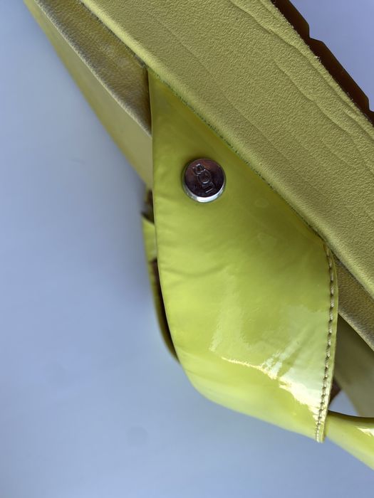 Шлепки на платформе, бренда UGG