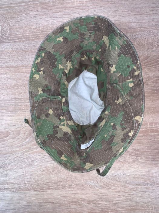 Vand Genunchiere , cotiere si palarie militara