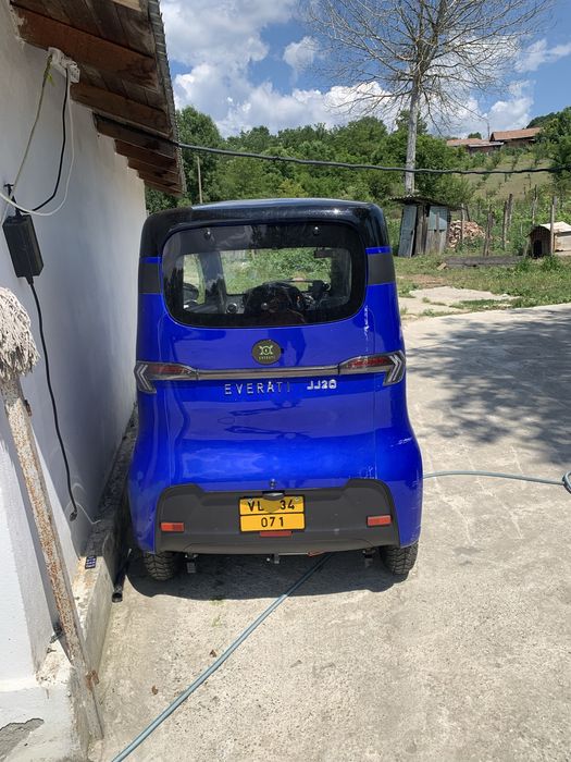 Masina electrica everati