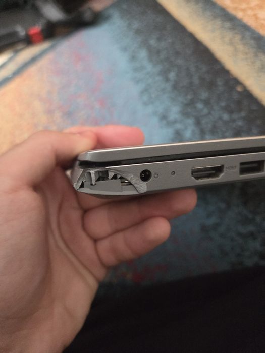 Schimb/vând Laptop Lenovo idepad3slim