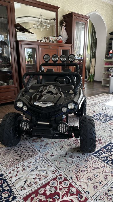 Детский электромобиль