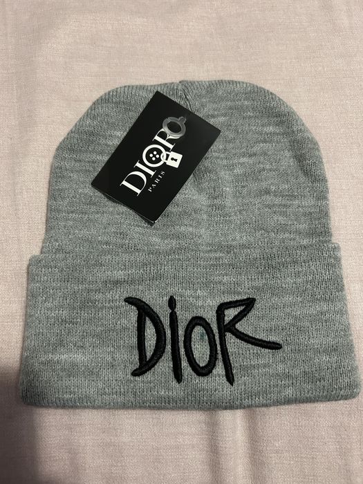 Căciuli unisex …