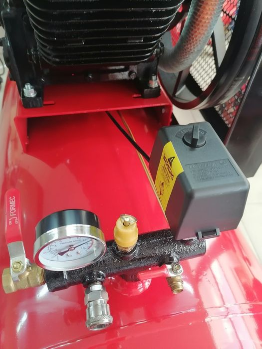 Компресор за въздух НОВ 500 ЛИТРА