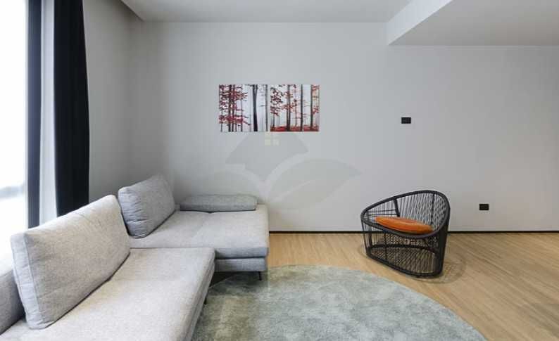 Дава се под наем Двустаен апартамент в Пловдив, Център - 48 кв.м за 153 € - Снимка #2